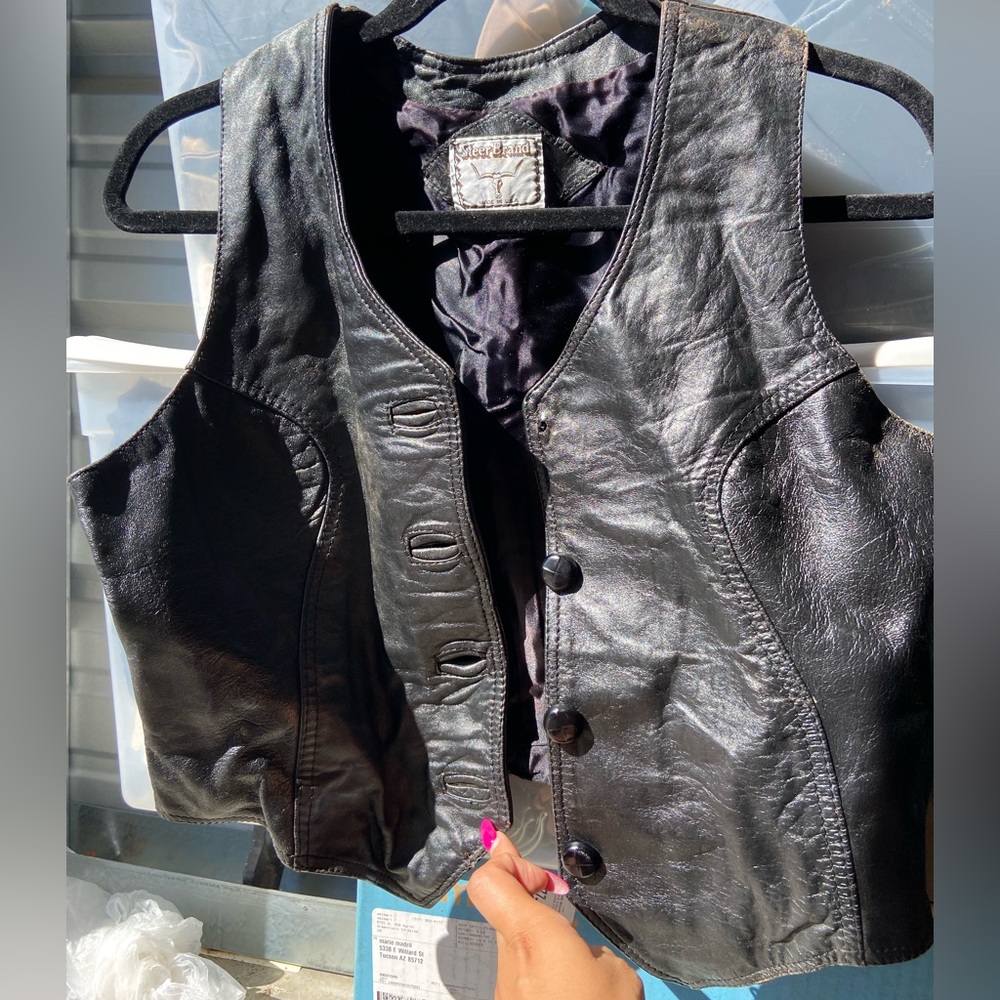 Steerbrand Black leather vest
